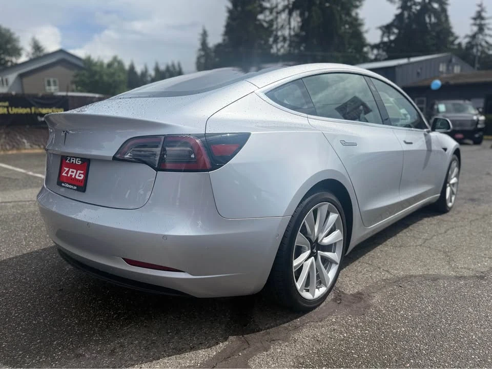 2018 Tesla Model 3 - Image 6 of 10