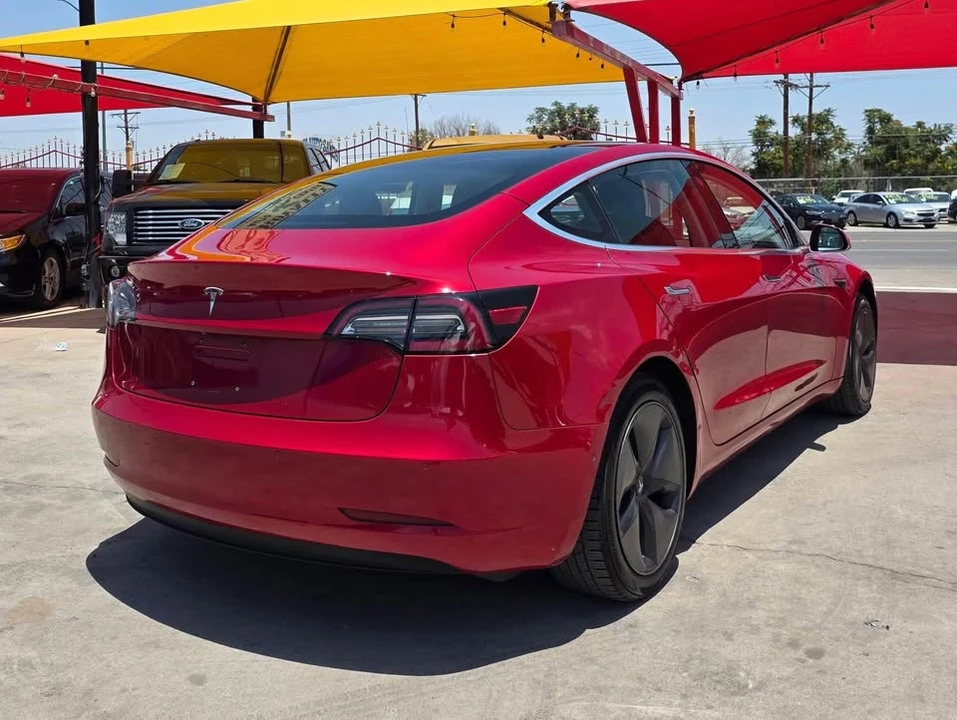 2018 Tesla Model 3 - Image 6 of 12