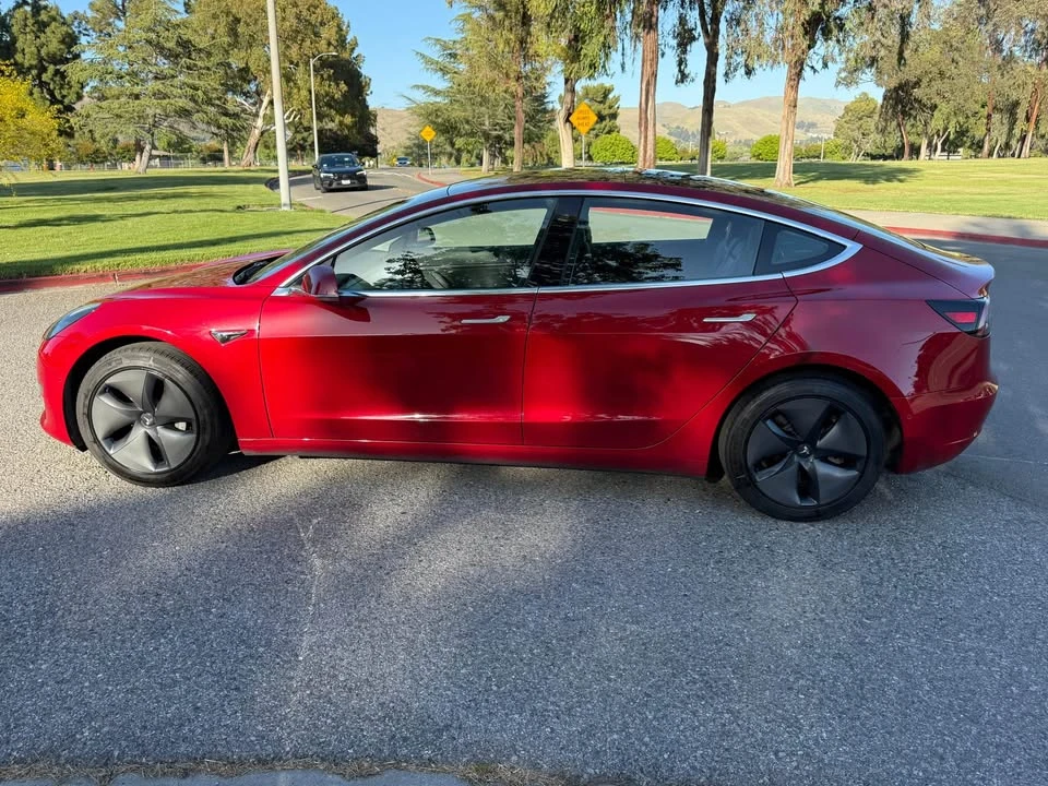 2018 Tesla Model 3 - Image 5 of 20