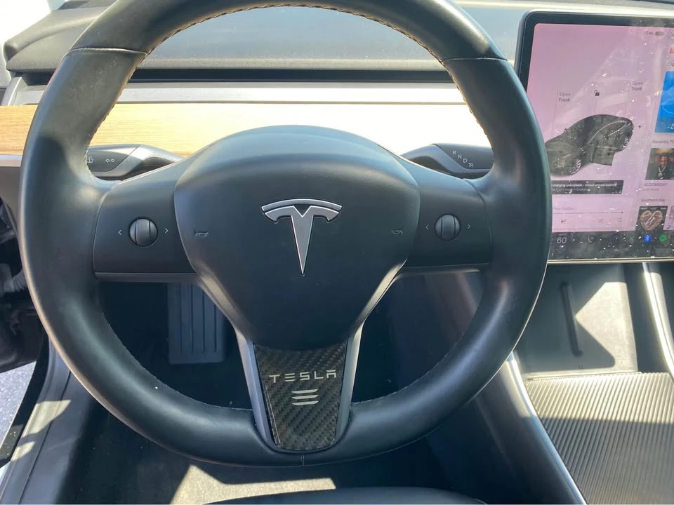 2018 Tesla Model 3 - Image 18 of 20