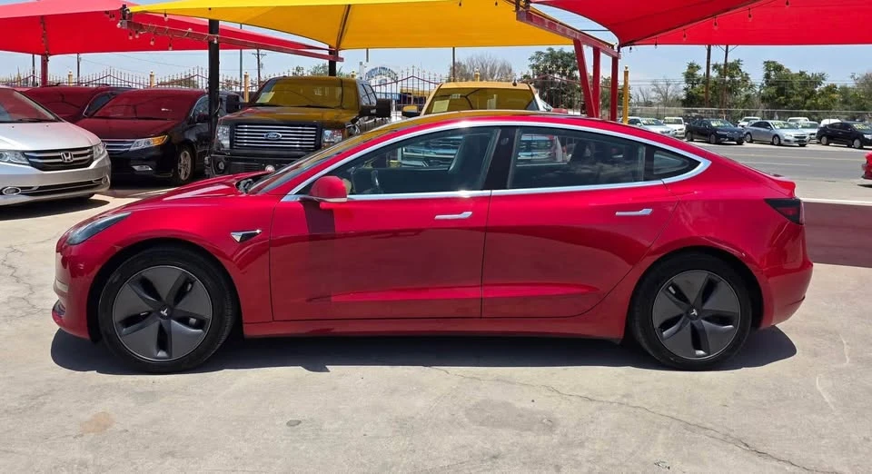 2018 Tesla Model 3 - Image 3 of 12