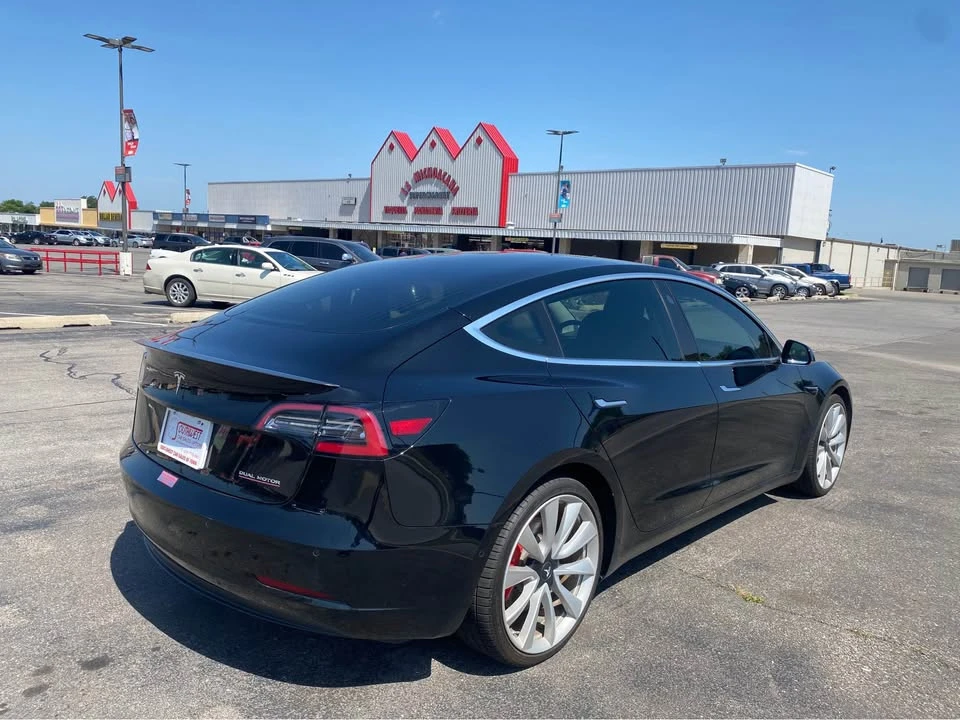 2018 Tesla Model 3 - Image 5 of 20