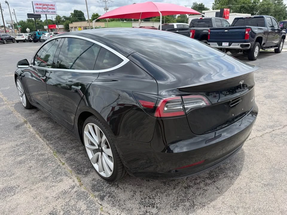 2018 Tesla Model 3 - Image 7 of 19