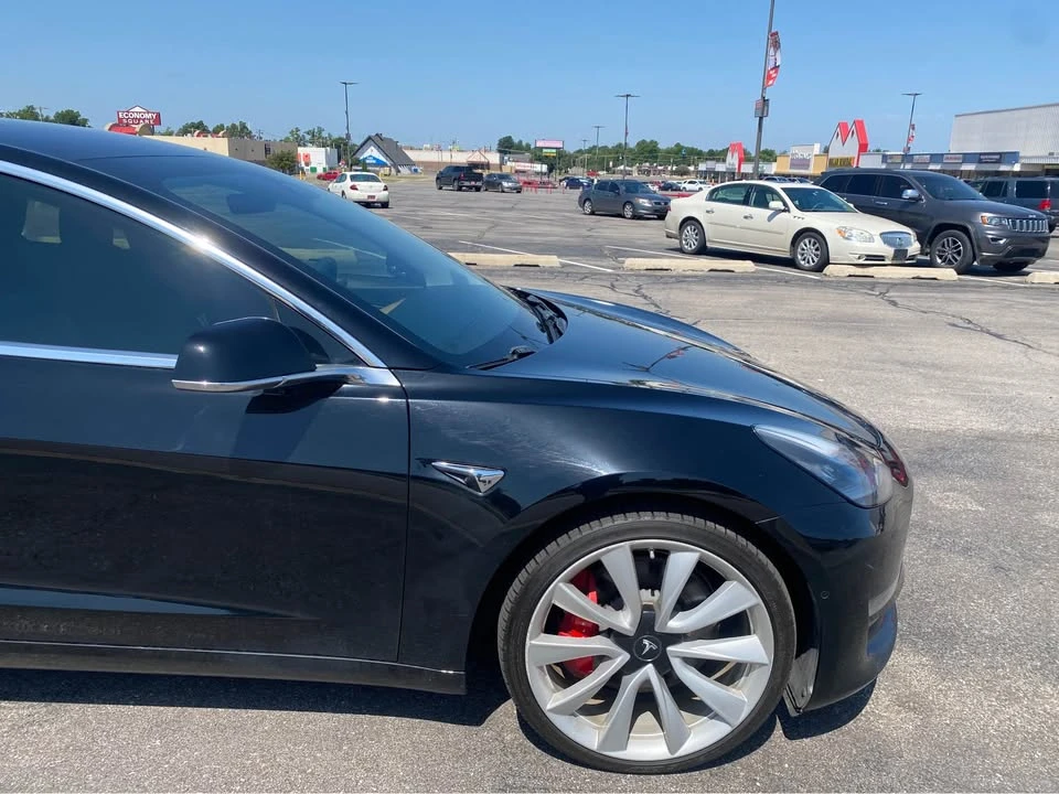 2018 Tesla Model 3 - Image 4 of 20