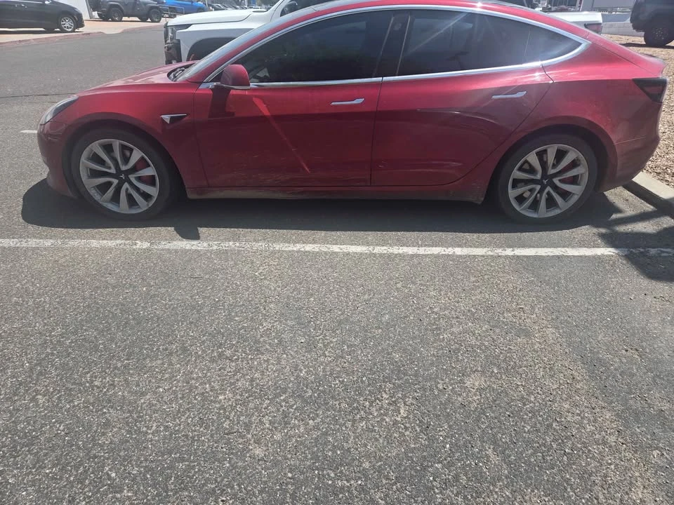 2018 Tesla Model 3 - Image 2 of 2