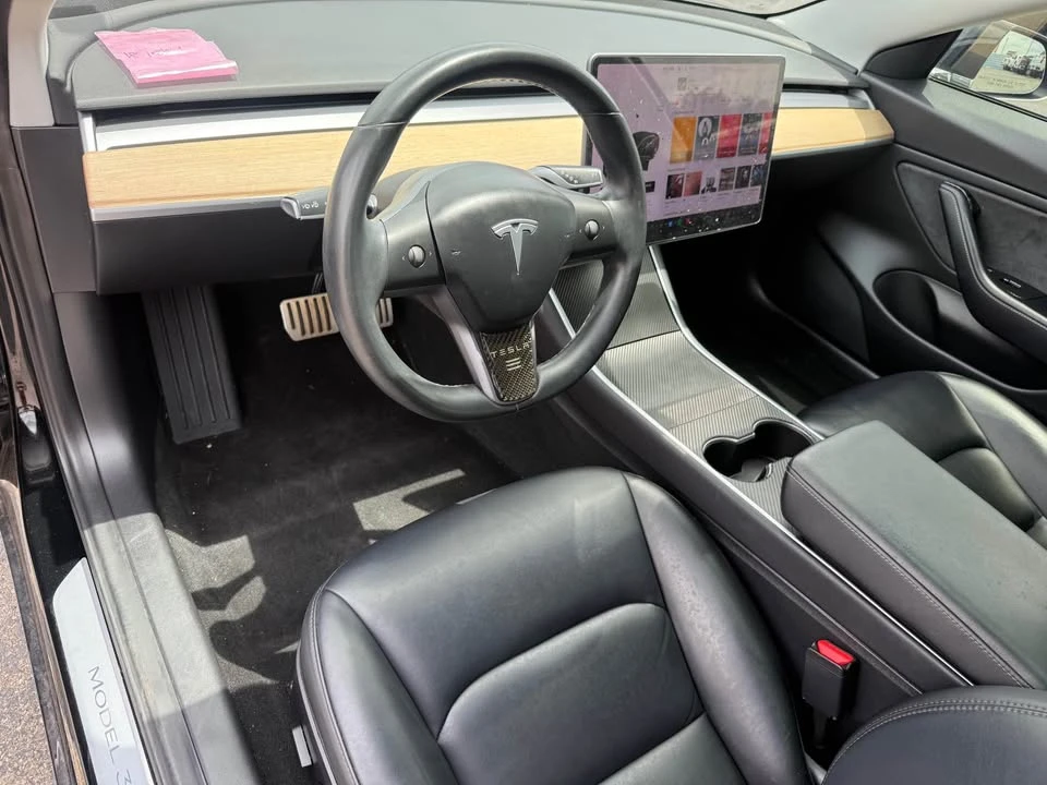 2018 Tesla Model 3 - Image 10 of 19