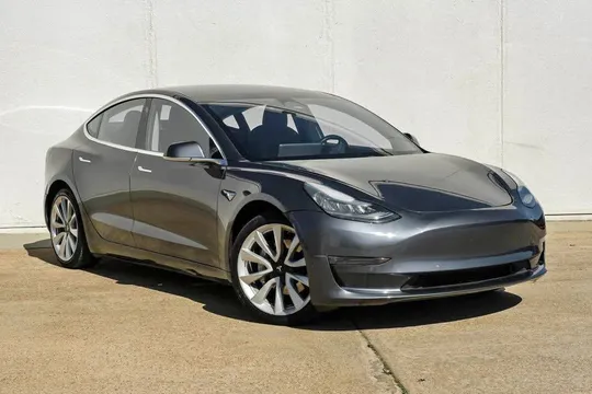 2018 Tesla Model 3 Long Range
