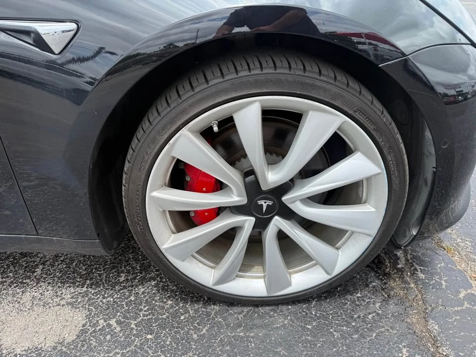 2018 Tesla Model 3 - Image 8 of 19