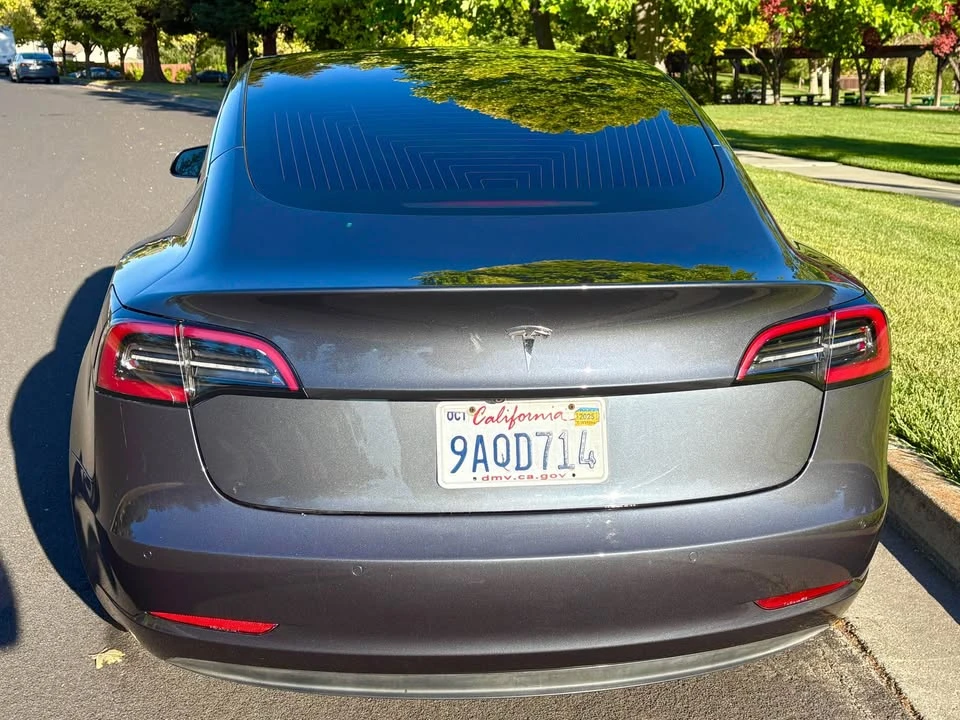 2018 Tesla Model 3 - Image 8 of 15