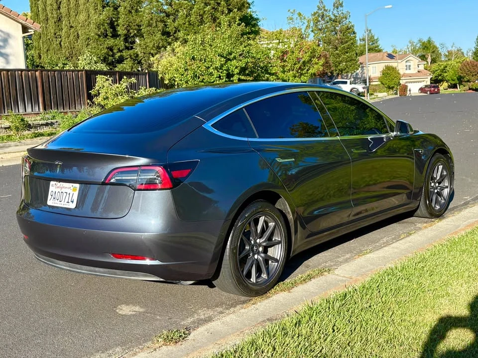 2018 Tesla Model 3 - Image 7 of 15