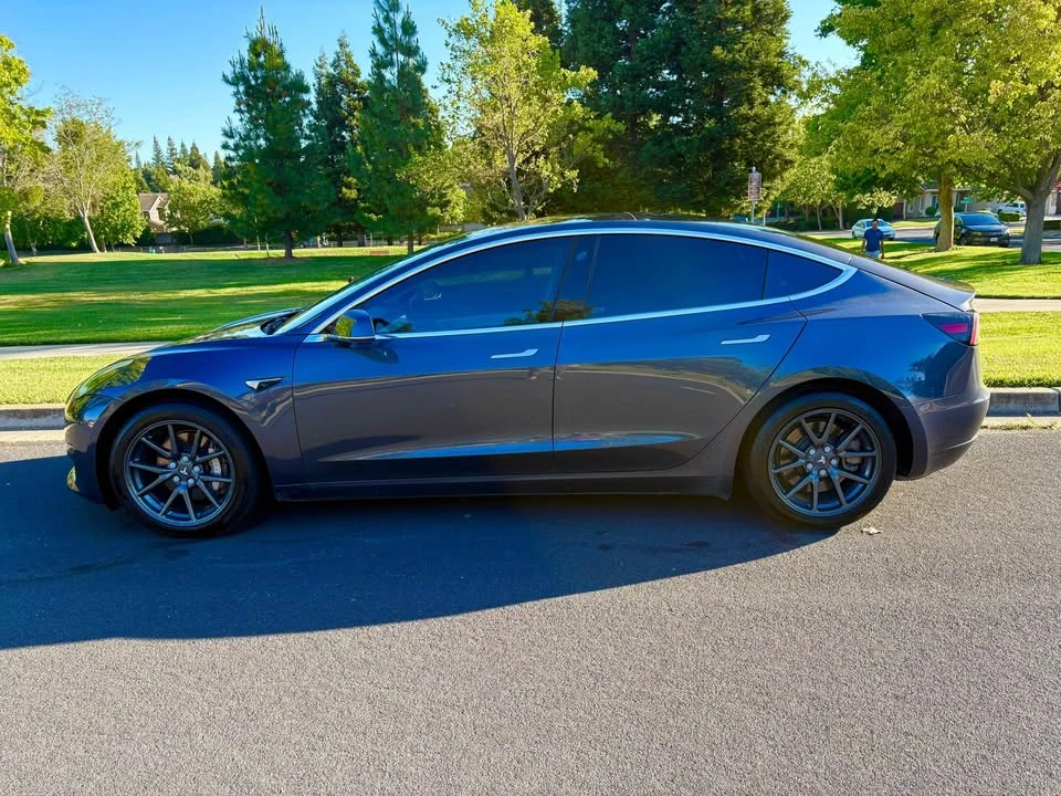 2018 Tesla Model 3 - Image 4 of 14
