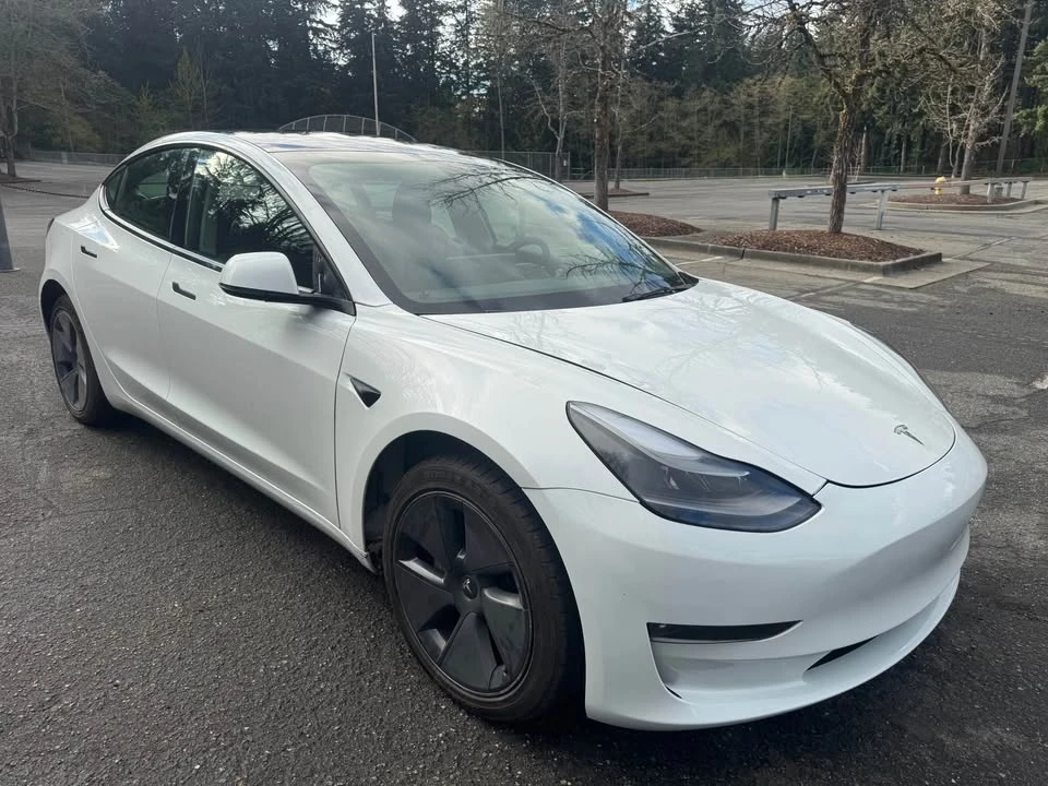 2018 Tesla Model 3 - Image 3 of 13