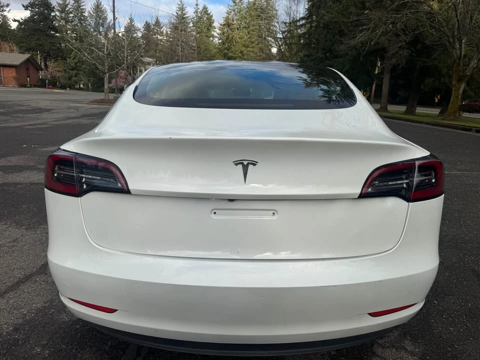 2018 Tesla Model 3 - Image 6 of 13