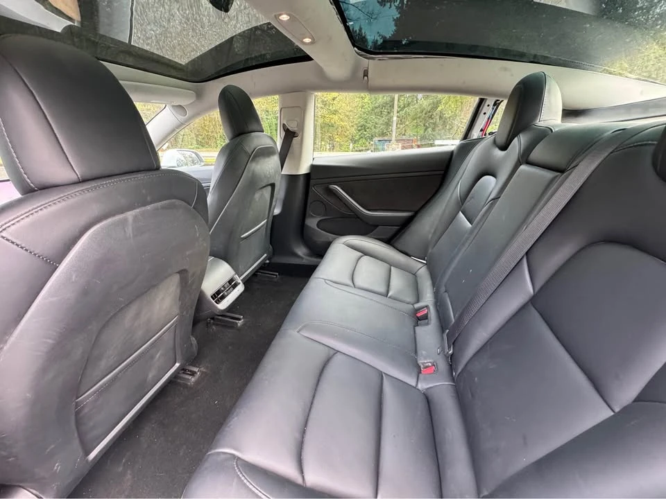 2018 Tesla Model 3 - Image 9 of 13