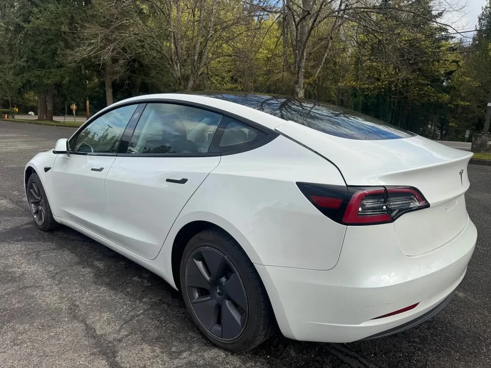 2018 Tesla Model 3 - Image 7 of 13