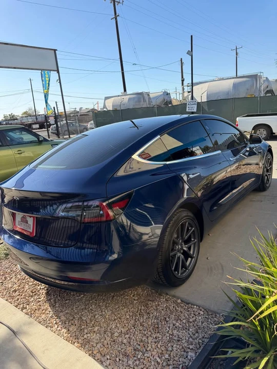 2018 Tesla Model 3 - Image 6 of 9