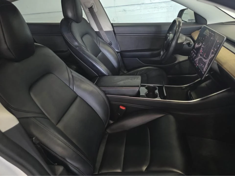 2018 Tesla Model 3 - Image 10 of 13
