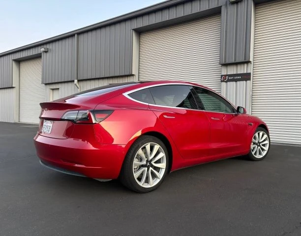 2018 Tesla Model 3 - Image 8 of 14