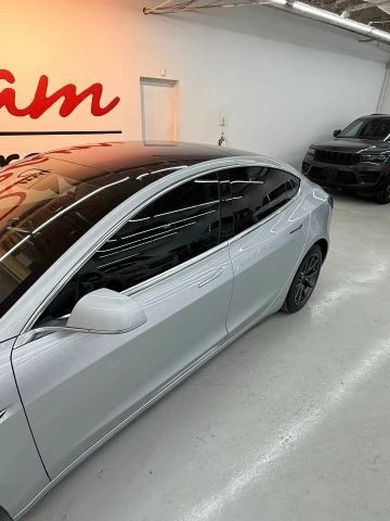 2018 Tesla Model 3 - Image 4 of 21
