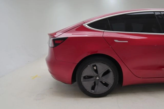 2018 Tesla Model 3 - Image 16 of 21