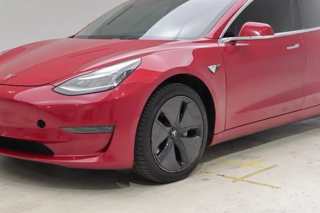 2018 Tesla Model 3 - Image 4 of 21