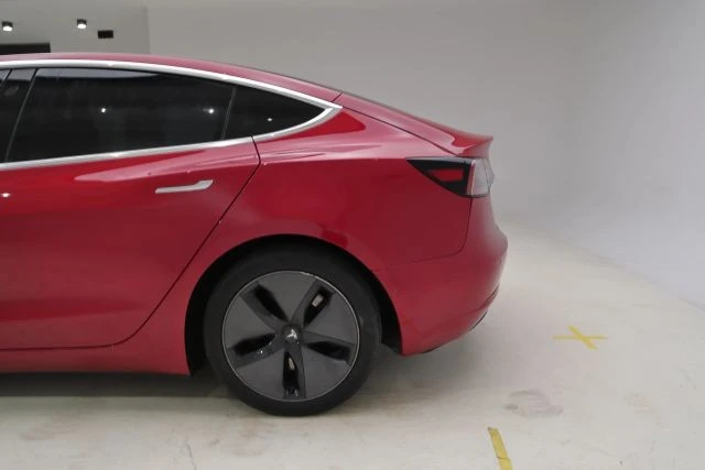 2018 Tesla Model 3 - Image 17 of 21