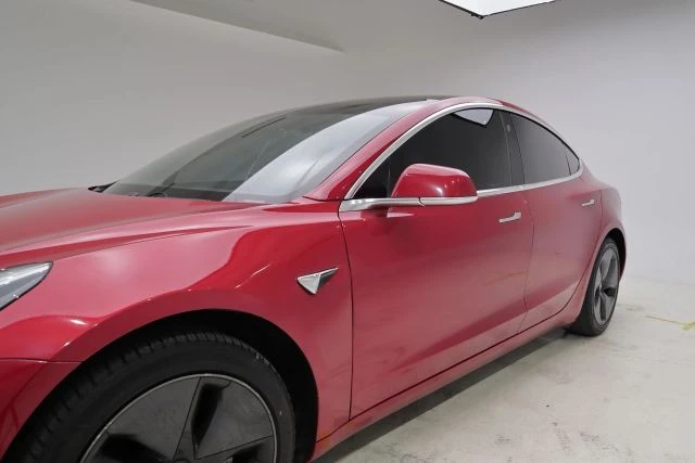 2018 Tesla Model 3 - Image 10 of 21