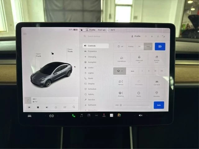 2018 Tesla Model 3 - Image 17 of 21