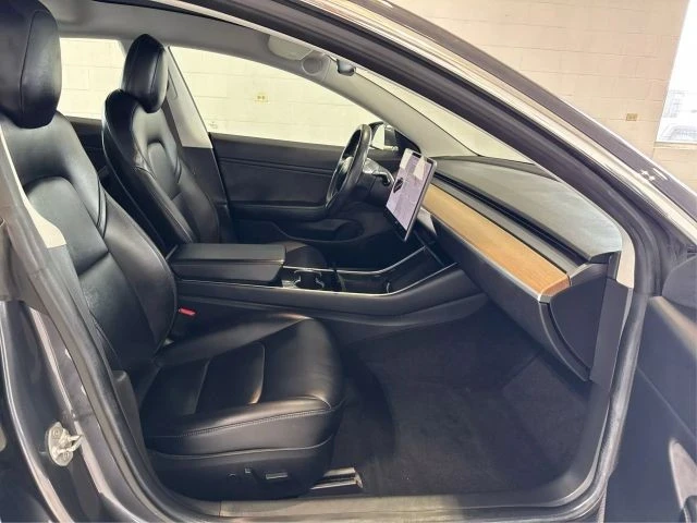 2018 Tesla Model 3 - Image 14 of 21