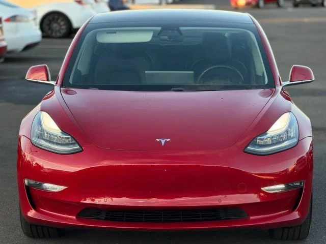 2018 Tesla Model 3 - Image 5 of 12