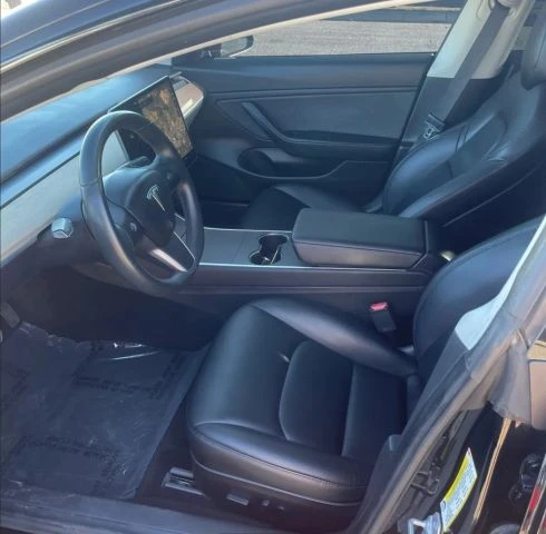 2018 Tesla Model 3 - Image 8 of 8