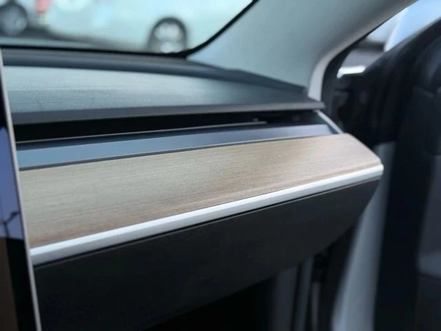 2018 Tesla Model 3 - Image 21 of 21