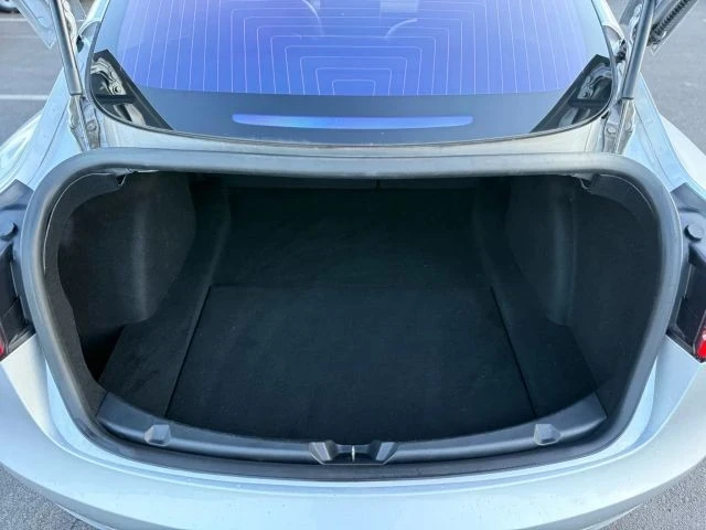 2018 Tesla Model 3 - Image 10 of 12