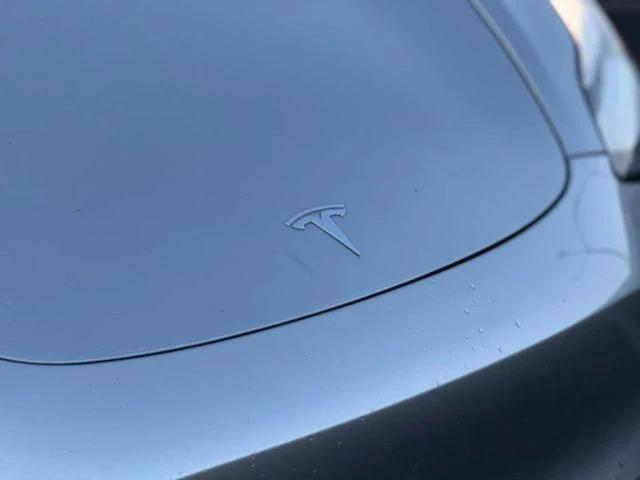 2018 Tesla Model 3 - Image 4 of 12