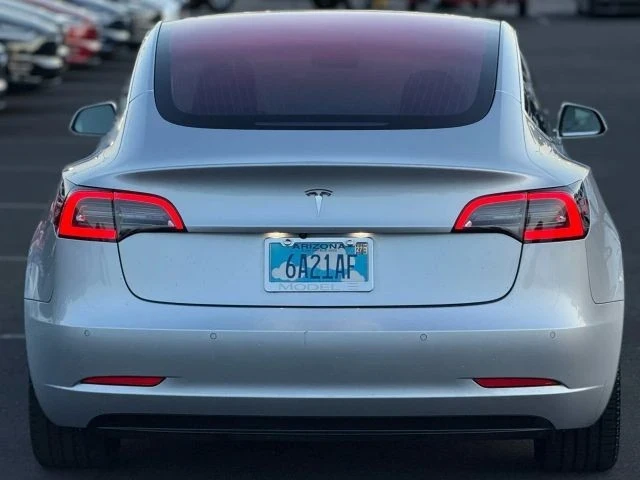 2018 Tesla Model 3 - Image 8 of 12