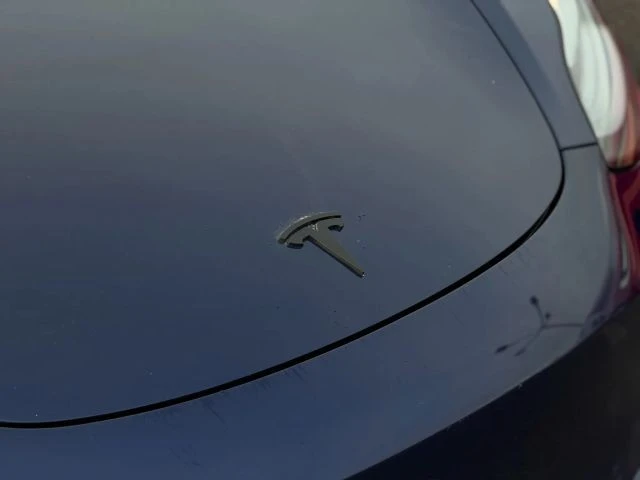 2018 Tesla Model 3 - Image 4 of 12