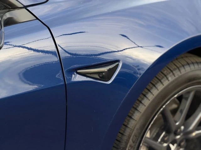 2018 Tesla Model 3 - Image 8 of 12