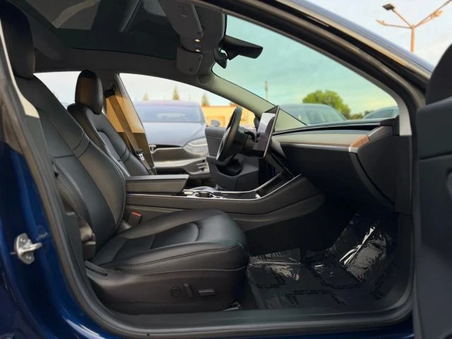 2018 Tesla Model 3 - Image 14 of 21