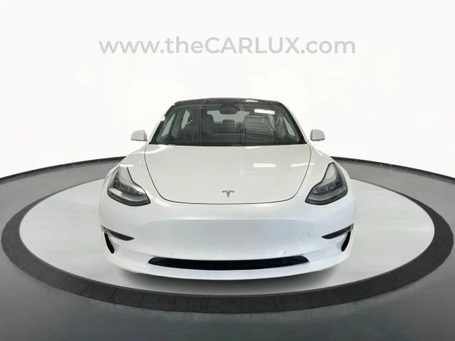 2018 Tesla Model 3 - Image 2 of 12