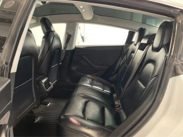 2018 Tesla Model 3 - Image 10 of 12