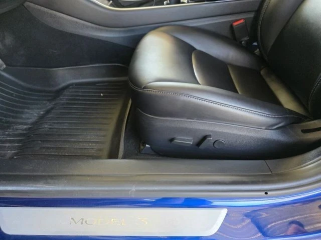 2018 Tesla Model 3 - Image 20 of 21
