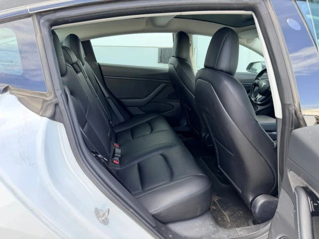 2018 Tesla Model 3 - Image 12 of 21