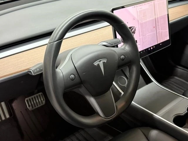 2018 Tesla Model 3 - Image 19 of 21
