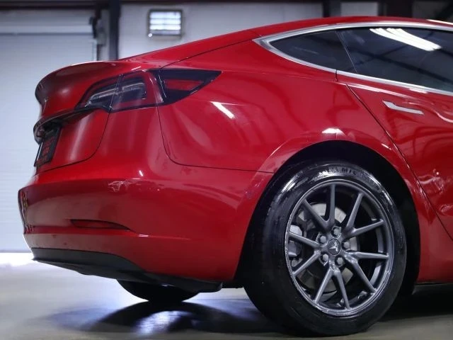 2018 Tesla Model 3 - Image 12 of 21