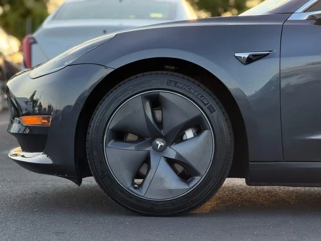 2018 Tesla Model 3 - Image 7 of 21