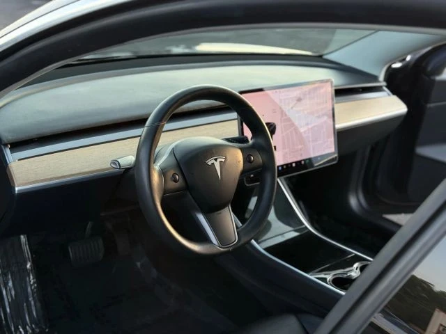 2018 Tesla Model 3 - Image 15 of 21