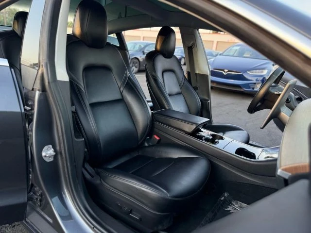 2018 Tesla Model 3 - Image 10 of 21