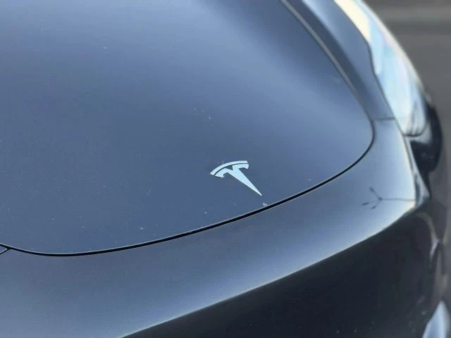 2018 Tesla Model 3 - Image 4 of 12