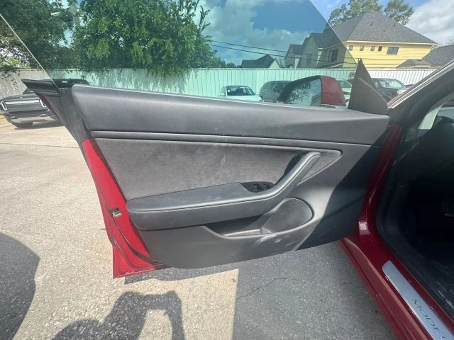 2018 Tesla Model 3 - Image 6 of 8