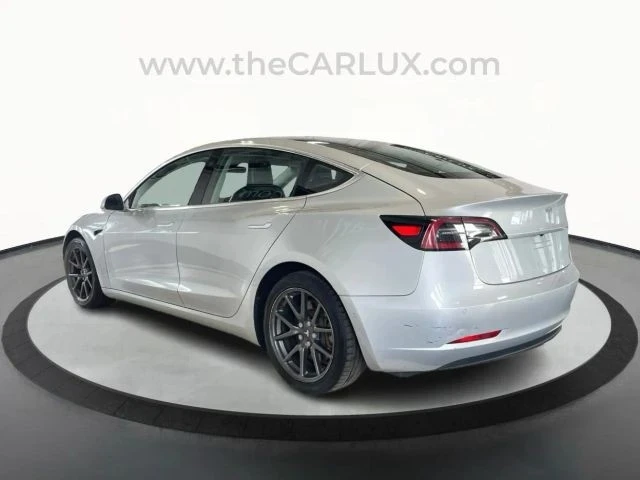 2018 Tesla Model 3 - Image 5 of 12